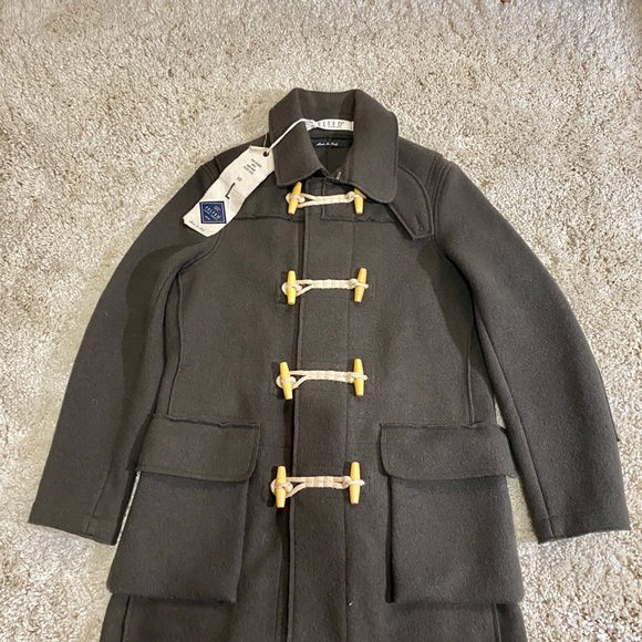 mens wool toggle coat - Picture 4 of 7